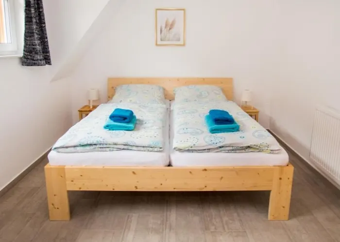 I 1-1 Ferienhaeuser Ilsestein Doppelhaus, 100 Qm, 3 Schlafzimmer *