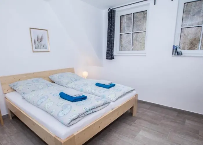 I 1-1 Ferienhaeuser Ilsestein Doppelhaus, 100 Qm, 3 Schlafzimmer 펜션 *